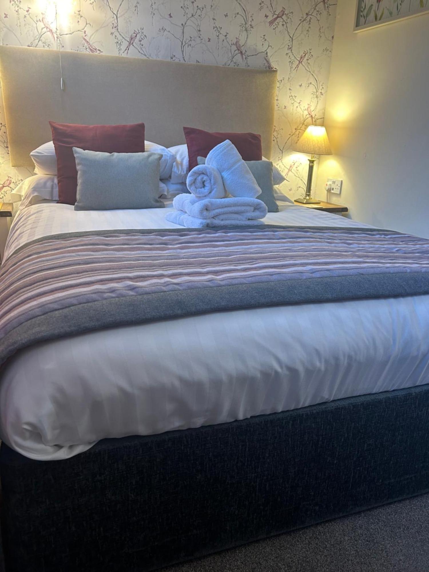 เมลเบิร์น เกสท์เฮาส์ Hotel โบว์เนส ออน วินเดอเมียร์ ภายนอก รูปภาพ